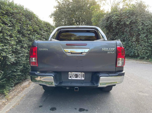 Toyota Hilux 2.8 Cd Srx 177cv 4x4 2016