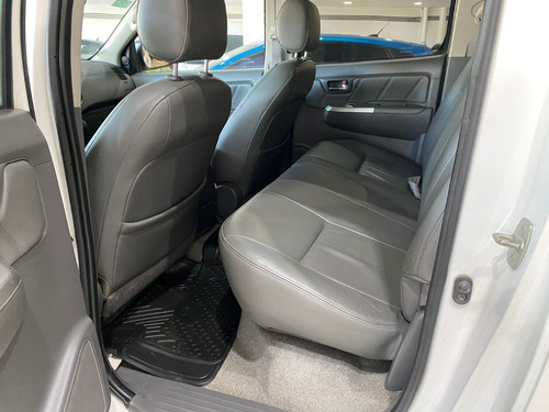 Imagen 13 de 15 de Toyota Hilux