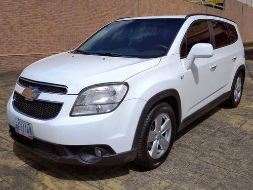 Imagen 1 de 18 de Chevrolet Orlando Lt