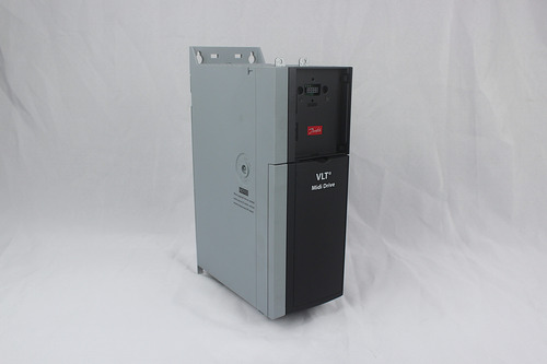 Inversor Frequência Danfoss Fc280 380v 7,5hp 134u3014 S/ihm