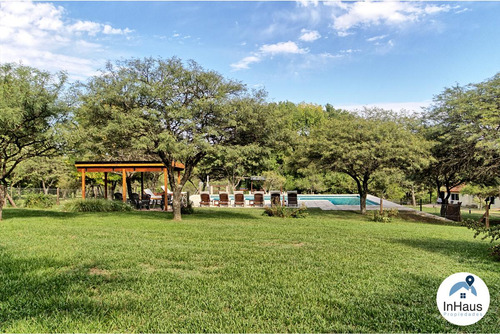 Complejo De Cabañas En Villa General Belgrano - Henin