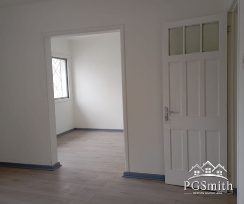 Céntrico Local Comercial En Arriendo (83999)