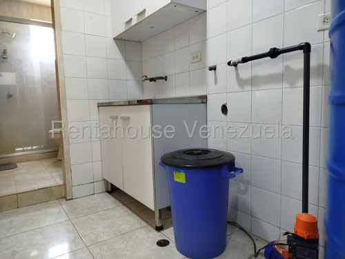 Apartamento En Alquiler, Conjunto Residencial Parque Coropo, Santa Rita 25-17438 Jecg