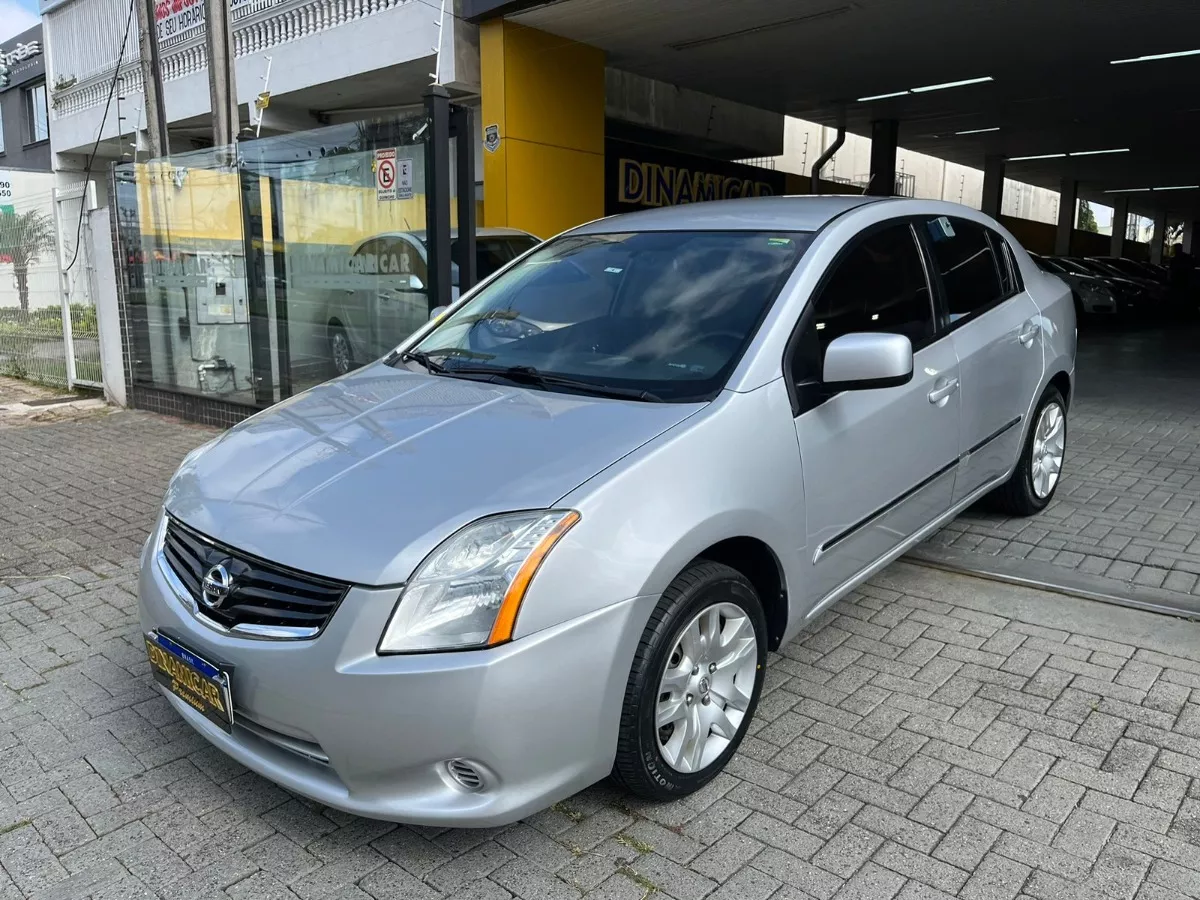 Nissan Sentra 2.0 Flex Aut. 4p