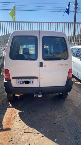 Imagem 4 de 6 de Peugeot Partner Furgon 2010 1.6 Porta Lat. Corred. 800kg 5p