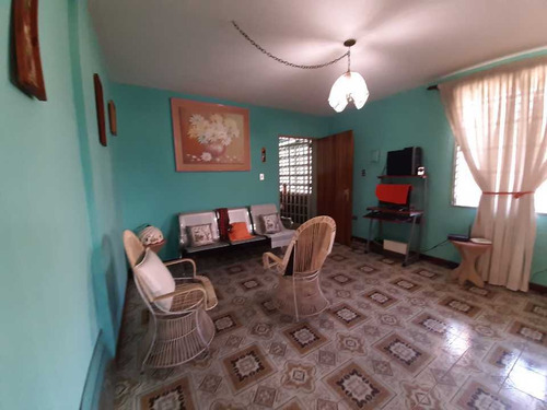 Imagen 9 de 16 de Locales Con Apartamento Av. Universidad, El Limón Aragua