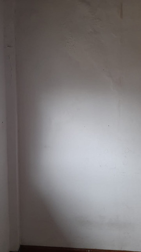 Departamento En Venta De 2 Dormitorios En Floresta
