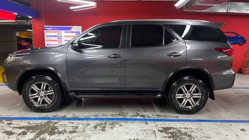 Toyota Fortuner 2.7l