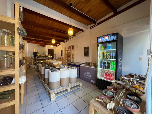 Local Comercial / Paul Harris / Av. Colón