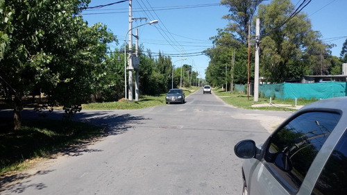 Venta De Lote Con Casa A Terminar En Benavidez - Tigre
