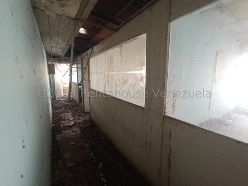 Imagen 4 de 8 de Oficina En Alquiler Centro De Caracas 23-18945 Lr 04122183486