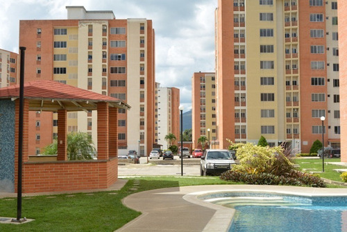 Imagen 5 de 13 de A La Venta Apartamento En Res. Doral Country, El Rincón, Naguanagua. Código.: Ata-905