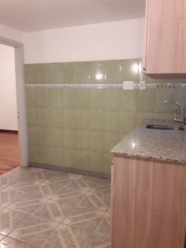 Imagen 5 de 10 de Apto Interno Dos Dormitorios