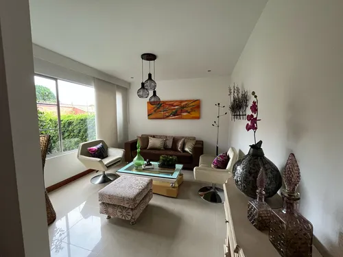 Arriendo Casa En Loma De Los Benedictinos