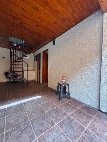 Casa 4 Dormitorios - 4 Baños - Est. ( Estación Central )