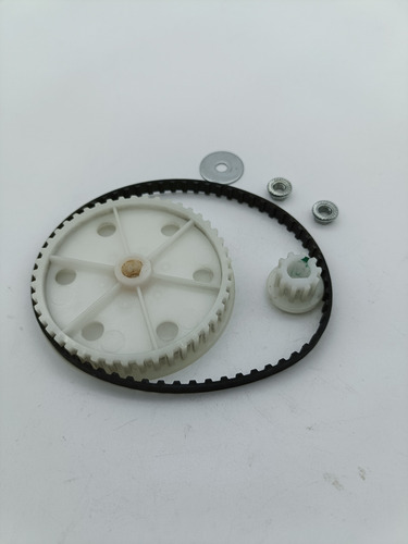 Polea Y Banda Engrane Batidora Oster Fpstsm2711 Perform Inox (Usado)