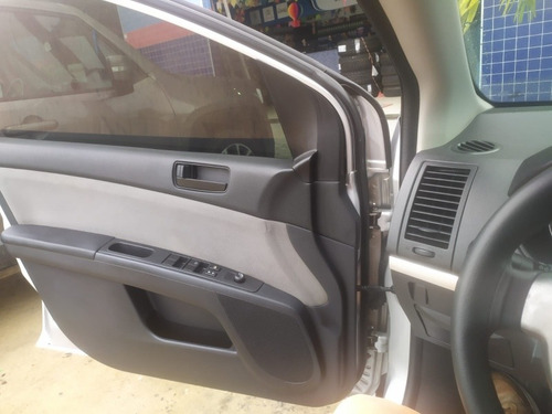 Imagem 19 de 20 de Nissan Sentra 2013 2.0 Flex Aut. 4p