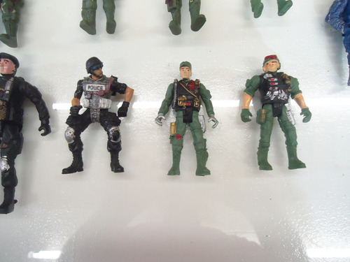 Lote Bonecos Militares / Set / Barco Da Chap Mei (Usado)