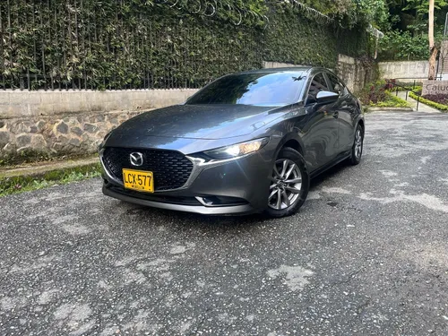 Mazda 3 2.0 Touring