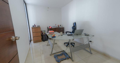 Exclusiva Residencia En Condominio Cerrada De La Fe, Aguascalientes