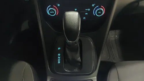 Ford Escape 2.5 S PLUS AUTO