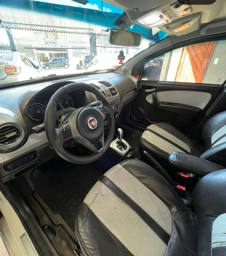 Fiat Grand Siena 1.6 16v Essence Flex Dualogic 4p