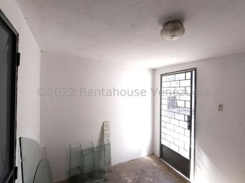 Imagen 20 de 30 de Casas Comercial En Alquiler En Zona Este Nueva Segovia Barquisimeto #23-6730 Daniela Linarez 04245390659