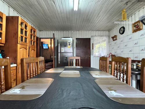 Comuy Venta Casa 4d 2b A 3 Min Del Rio Tolten Temuco