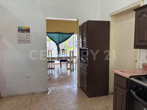 Casa De Una Planta En Venta En La Haciendita, Chihuahua.