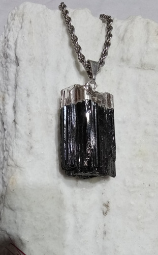 Dije Piedra Natural En Bruto Turmalina Negra Negro