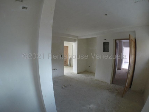 Imagen 3 de 9 de Apartamento En Venta 21-21377 En El Solar Del Hatillo