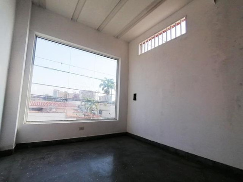 Imagen 30 de 30 de Bello Local Comercial En Alquiler En Barquisimeto, Zona Este. Selena Pacheco Tlf. 04245197639. Cód. 22-15407. Lara, Venezuela