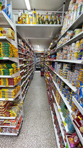 Imagen 7 de 20 de Supermercado Víveres Y Abarrotes