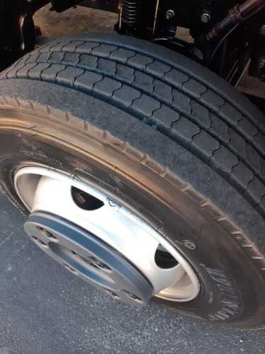 Imagem 7 de 13 de Caminhão 3/4 Mercedes-benz Accelo 1016 No Baú De 5,5 Metros