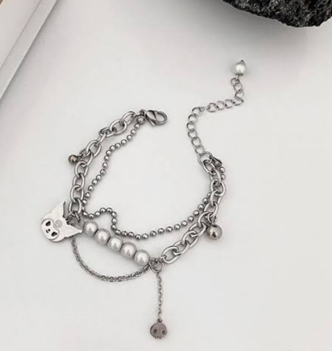 V Pulsera Kuromi Acero Inoxidable Perlas Acero Reflectantes
