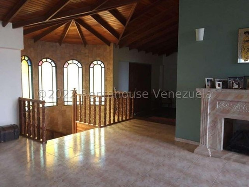 Imagen 5 de 12 de Mayerling Gonzalez Bm Vende Casa Mls #22-27558