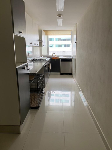 Imagen 6 de 19 de 1047- Espectacular Departamento En Venta En Scala, Santa Fe