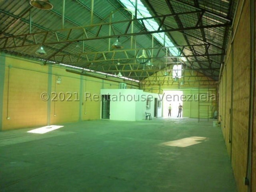 Imagen 16 de 24 de Galpones En Alquiler Zona Centro Barquisimeto #23-1106 Daniela Linarez 0424-5390659