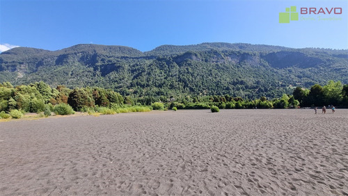 En Venta Parcela Lago Coñaripe Con Salida Al Lago De 5000 M2