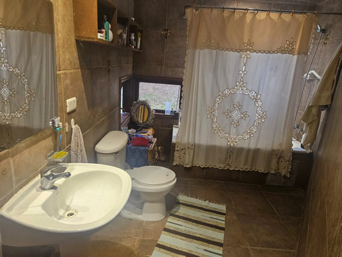 Parcela Casa De 250mts2 Construido 4d4b Comuna Padre Hurtado