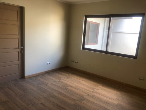 Talagante, Linda Casa Totalmente Refaccionada