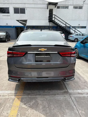 Chevrolet Aveo 1.5 Lt Mt sedan con kit deportivo