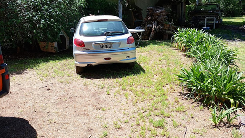 Peugeot 206 1.6 Xr Premium