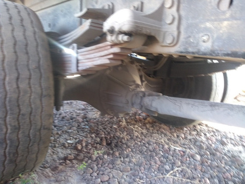 Imagen 5 de 10 de Isuzu Forward 800m Por Partes
