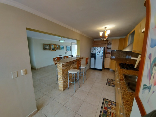 Imagen 5 de 14 de En Alquiler Pent House Full Equipado En Alta Vista Camino Real ! Aa