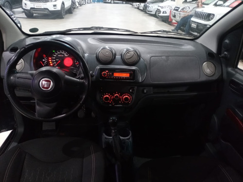 Imagem 18 de 25 de Fiat Uno 1.4 Evo Sporting 2012