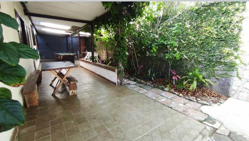 Imagem 16 de 21 de Casa Com Piscina Em Itanhaém Próximo Da Praia