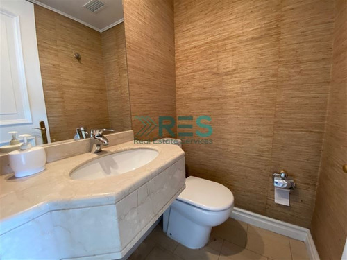 Imagen 17 de 22 de Departamento En Venta De 4 Dorm, 5 Baños En Las Condes
