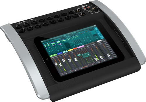 Consola Mezcladora Behringer X18