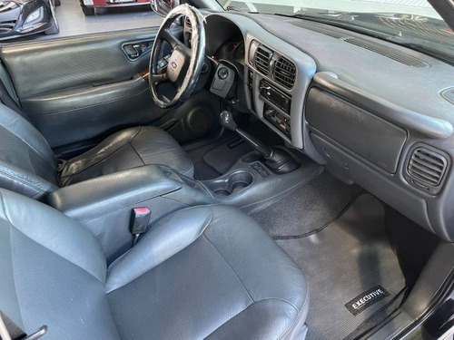 Imagem 7 de 10 de S10 2.4 Mpfi Executive 4x2 Cd 8v Flex 4p Manual